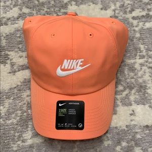 Nike Unisex Baseball Hat. NWT